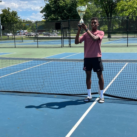 Your Posher, Jaylon! - Picture 1 of 1